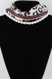 Beaded Scarf Choker Necklace - color variant leopard - Red Desired